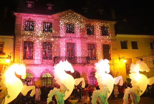 Hôtel restaurant Les deux clés à Moernach,  noël et la grotte aux lucioles le Sundgau, Alsace